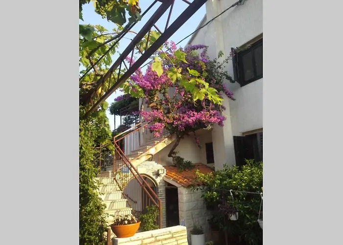 Apartment Luce 1 & Supetar