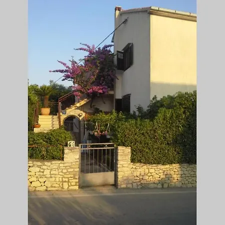 Apartment Luce 1 &