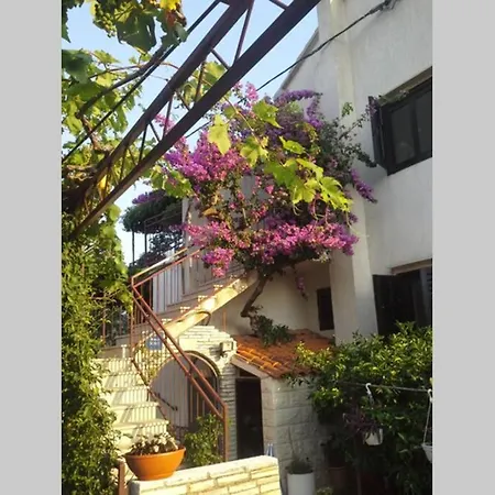 Apartment Luce 1 & Supetar